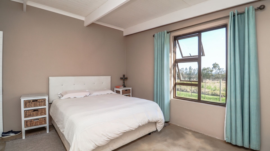 Commercial Property for Sale in Kraaibos Western Cape